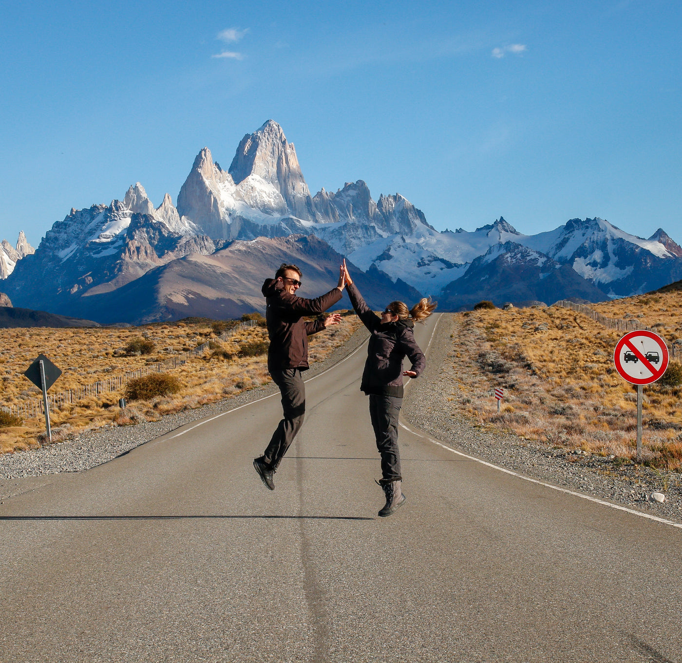 Foto de Sâmia Munaretti & Marcelo Baldin, casal que já viajou para diversos países buscando experiências que inspiram fotografias. Vencedores de vários prêmios, em concursos de marcas como Jeep, Nokia e Sandisk. 