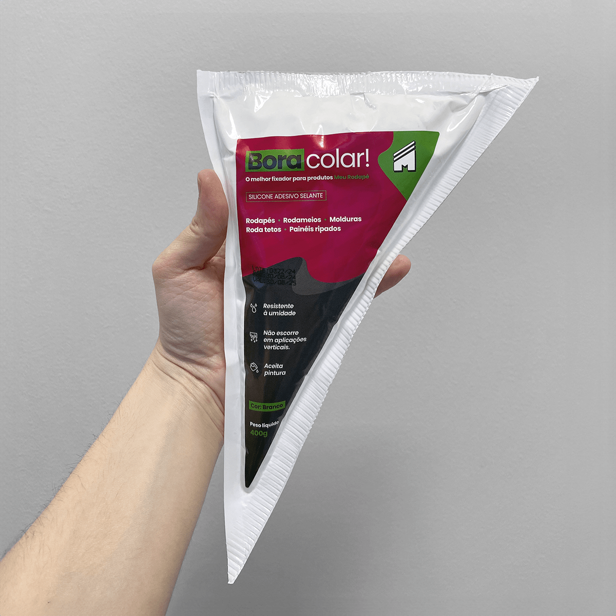 Silicone Inovador Bora Colar! | Meu Rodapé - Meu Rodapé