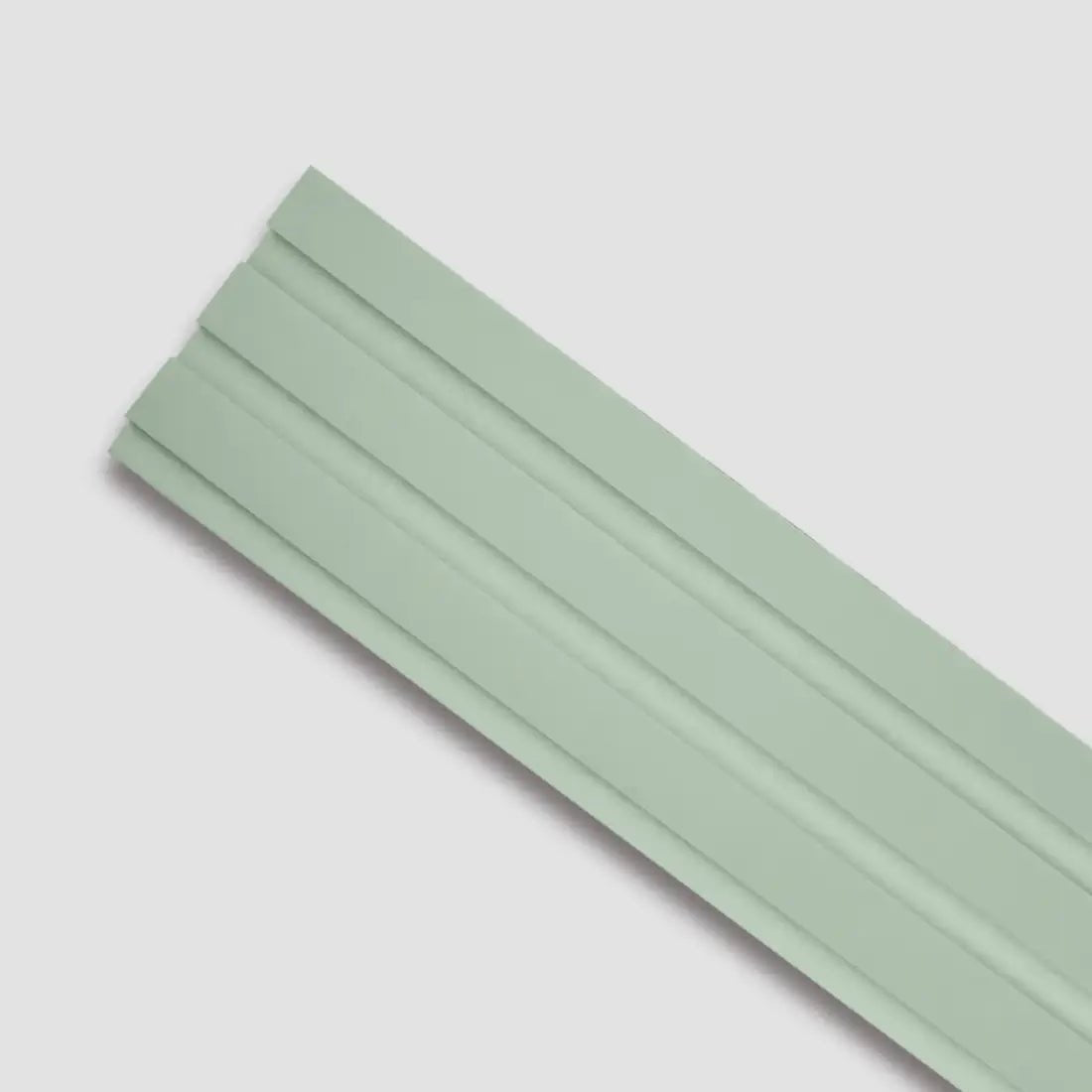 Meia Parede Ripada Autocolante Laminada | Linha Play-Meu-Rodape-Verde / 1.10m altura x 0.5m largura-167905