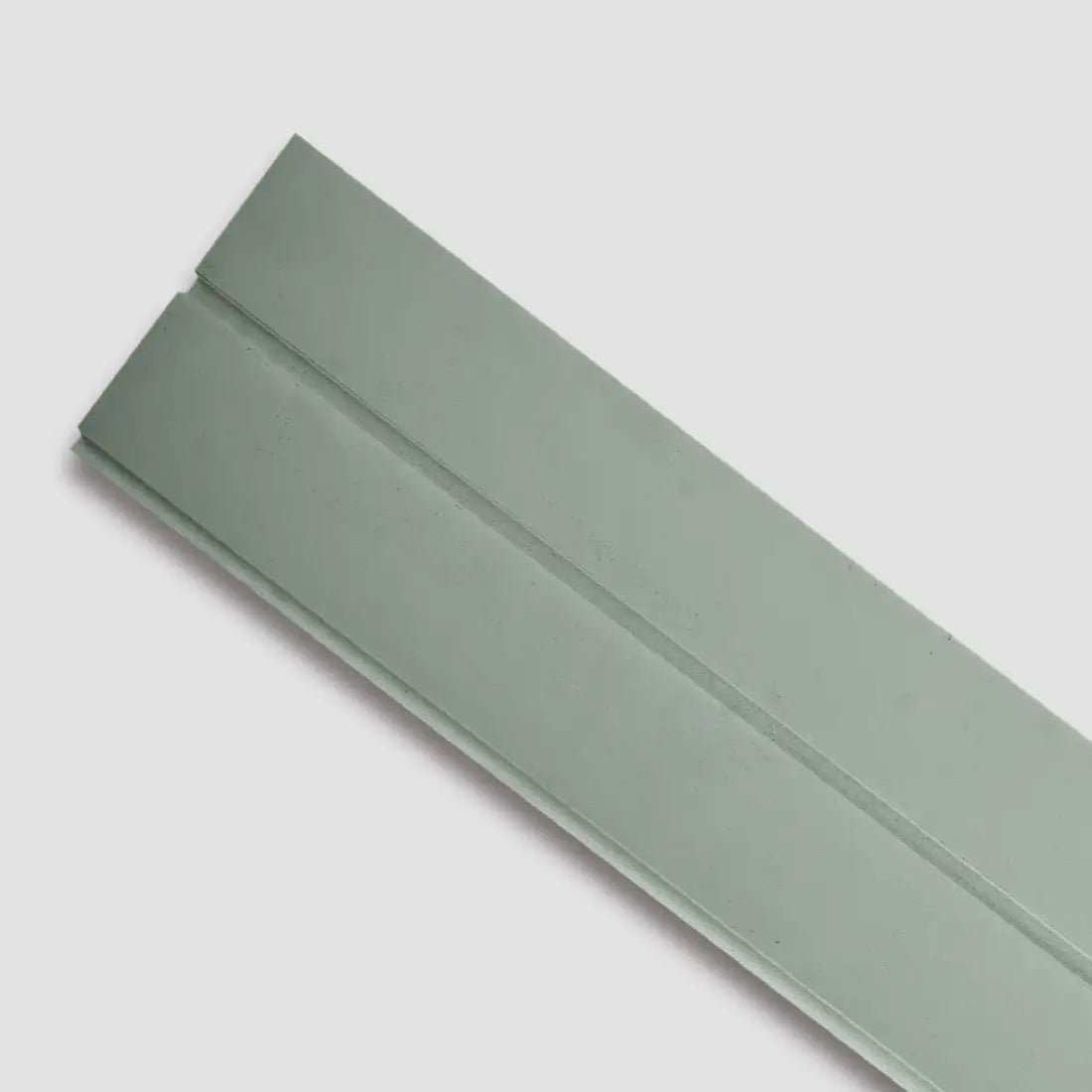 Meia Parede Ripada Autocolante Laminada | Linha Play +-Meu-Rodape-Verde / 1.10m altura x 0.5m largura-168802